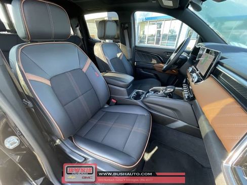 Used 2023 GMC Canyon AT4 w/ Canyon Safety Plus Package image 28