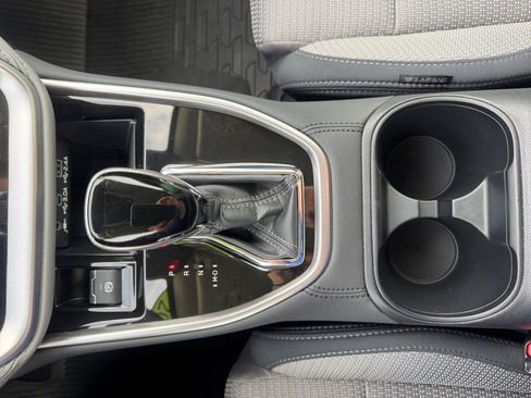 Certified 2025 Subaru Outback Premium w/ Popular Package #1A image 24