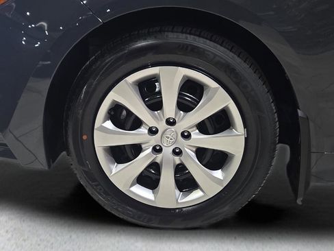 Certified 2026 Toyota Corolla LE FWD image 9