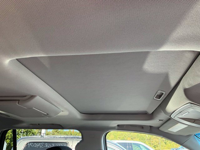 Used 2016 Chevrolet Tahoe LTZ AWD/4WD image 13