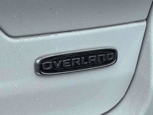 Used 2023 Jeep Grand Cherokee Overland w/ MOPAR Finishing Package AWD/4WD image 37