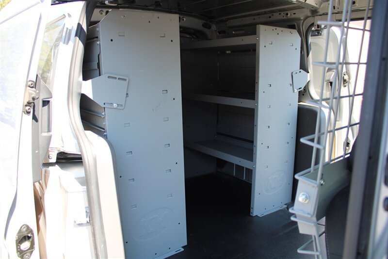Used 2021 Ford Transit Connect XLT FWD image 16