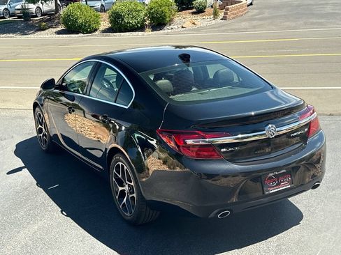 Used 2017 Buick Regal Sport Touring FWD image 94