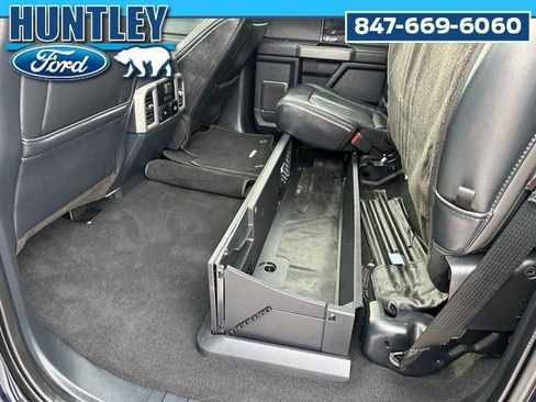 Used 2022 Ford F450 Platinum w/ FX4 Off-Road Package image 14