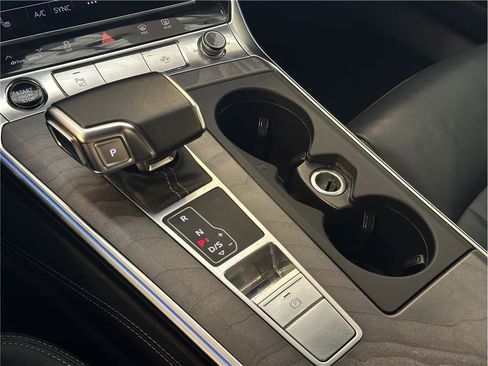 Used 2024 Audi A6 Premium Plus image 19