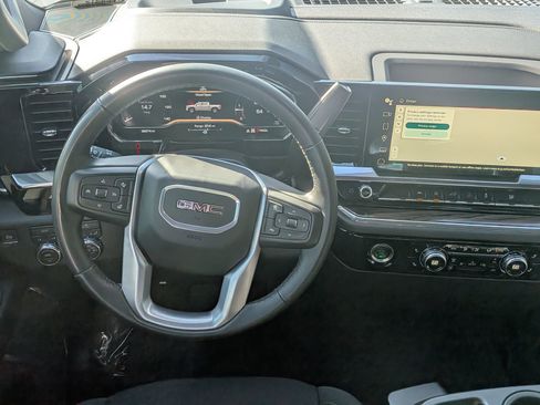 Certified 2024 GMC Sierra 1500 Elevation AWD/4WD image 18