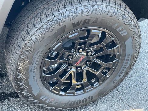 New 2026 GMC Canyon Elevation w/ Convenience Package AWD/4WD image 27