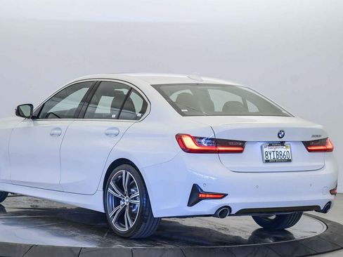 Used 2022 BMW 330i Sedan w/ Driving Assistance Package image 2