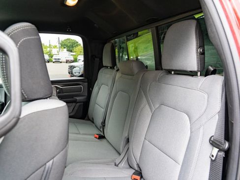 Used 2022 RAM 1500 Big Horn AWD/4WD image 24