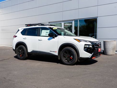 New 2026 Nissan Rogue SV AWD/4WD image 29