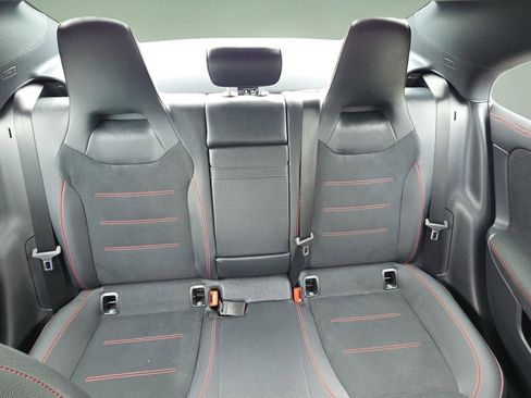 Used 2024 Mercedes-Benz CLA 250 4MATIC image 19