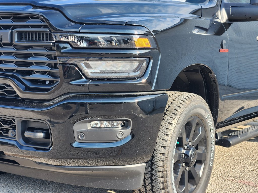 New 2026 RAM 2500 Tradesman AWD/4WD image 7