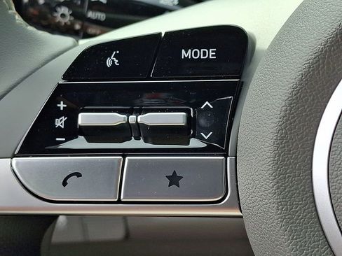 Certified 2026 Hyundai Elantra Sport FWD image 20