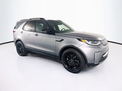 New 2025 Land Rover Discovery S