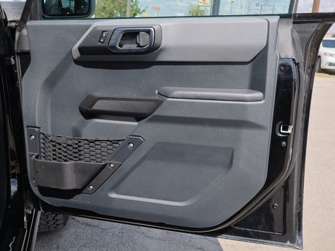 Certified 2024 Ford Bronco Black Diamond image 37