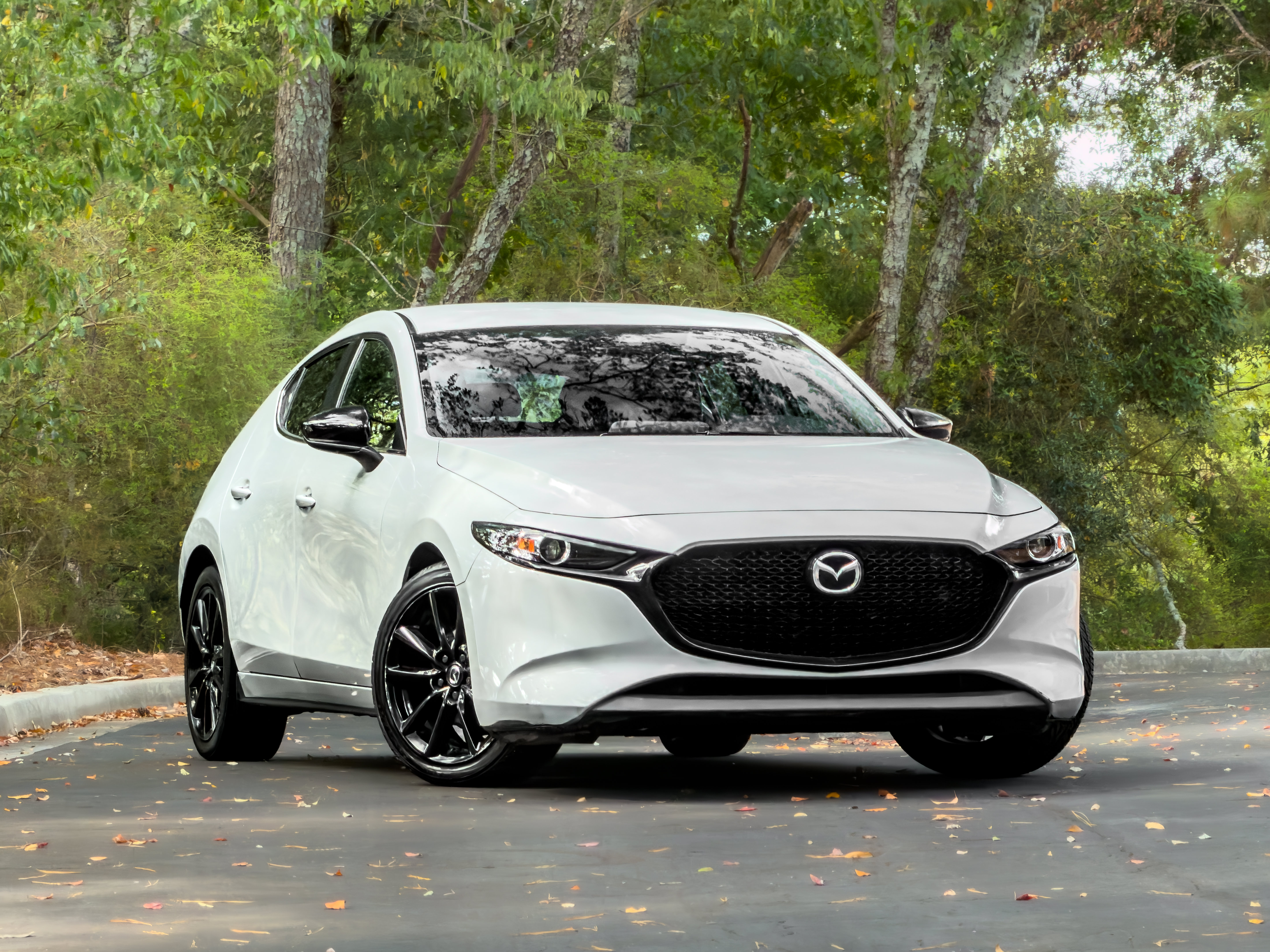 Used 2024 MAZDA MAZDA3 s FWD image 1