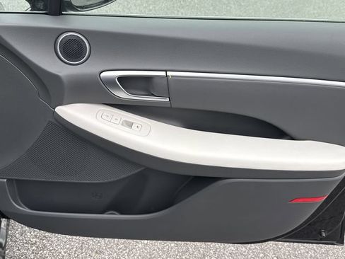 New 2026 Hyundai Sonata SEL FWD image 16