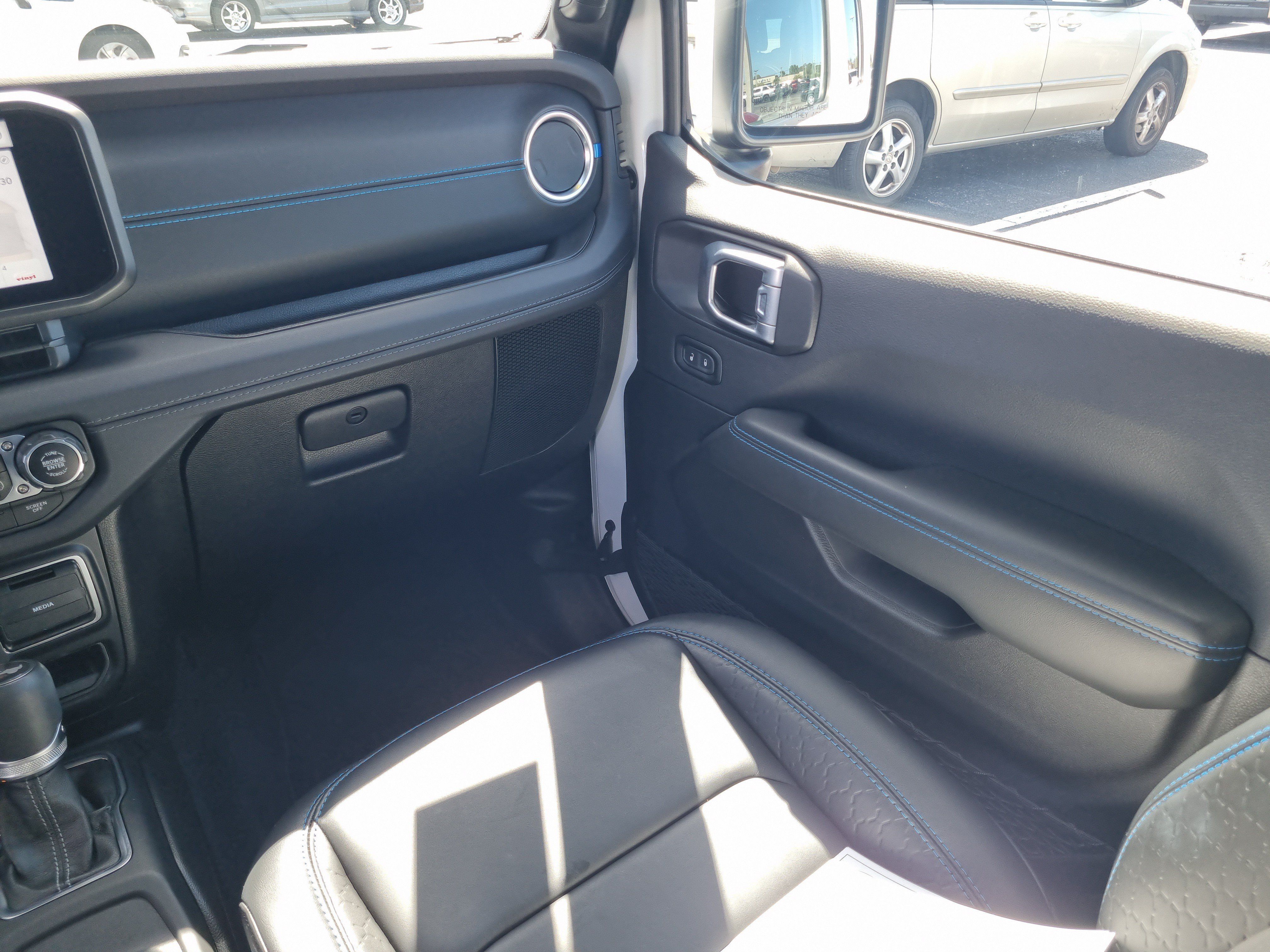 Used 2024 Jeep Wrangler High Altitude AWD/4WD image 14
