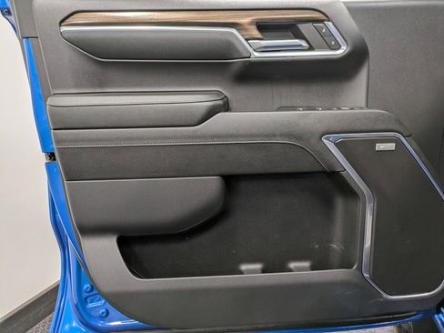 Used 2024 Chevrolet Silverado 1500 RST w/ True North Edition Plus AWD/4WD image 8