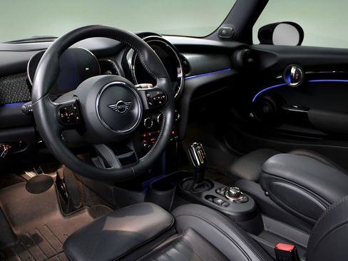 Used 2022 MINI Cooper SE image 15