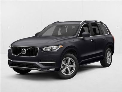 Used 2018 Volvo XC90 T6 Momentum w/ Convenience Package