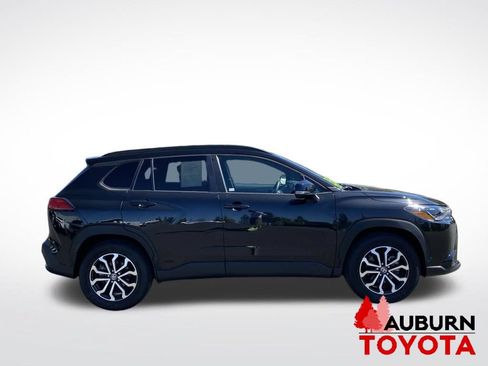 Used 2024 Toyota Corolla Cross AWD Hybrid w/ Moonroof Package image 8