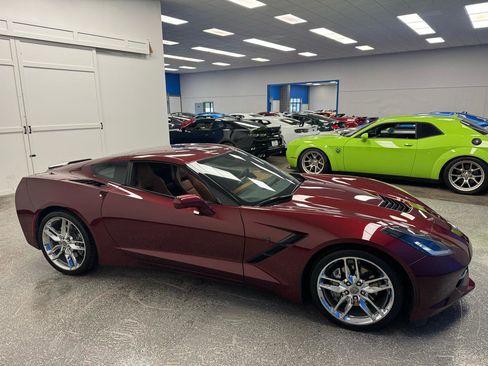 Used 2019 Chevrolet Corvette Stingray Coupe w/ 2LT Preferred Equipment Group RWD image 8