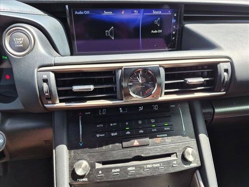 Used 2018 Lexus IS 300 F Sport RWD image 12