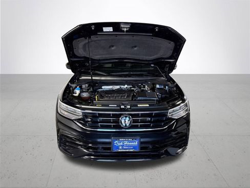 Used 2023 Volkswagen Tiguan SE R-Line image 22