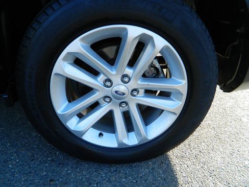 Used 2017 Ford Explorer 4WD image 24