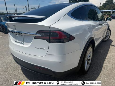 Used 2020 Tesla Model X AWD/4WD image 5