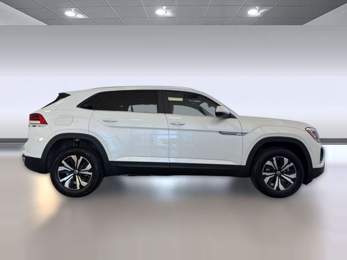 New 2026 Volkswagen Atlas Cross Sport SE AWD/4WD image 8