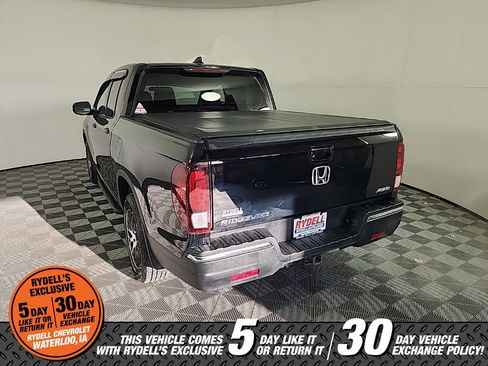 Used 2017 Honda Ridgeline Sport image 8