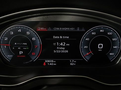 Used 2023 Audi Q5 2.0T Premium Plus w/ Premium Plus Package AWD/4WD image 45