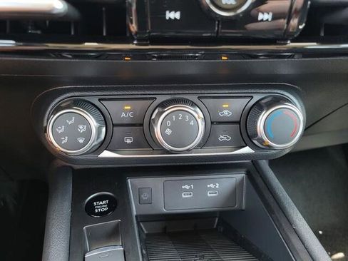 New 2025 Nissan Kicks SV w/ Illumination Package image 11