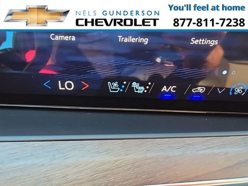 New 2026 Chevrolet Suburban High Country image 30