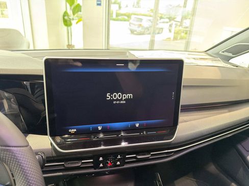 New 2026 Volkswagen Golf AWD/4WD image 19