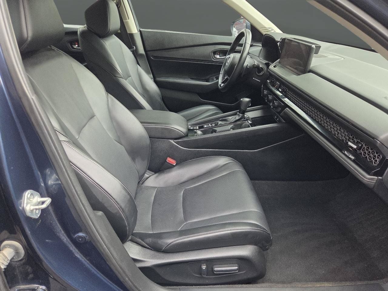 Used 2024 Honda Accord EX-L image 14
