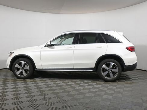 Certified 2022 Mercedes-Benz GLC 300 4MATIC image 2