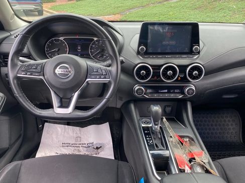 Used 2020 Nissan Sentra SV FWD image 9
