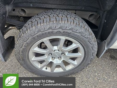 Used 2014 GMC Sierra 1500 Denali w/ Suspension Package, Off-Road AWD/4WD image 9