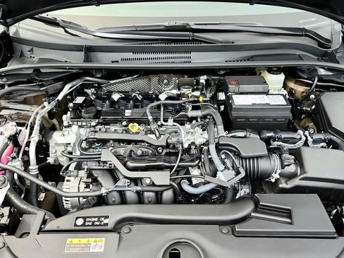 Used 2024 Toyota Corolla LE w/ LE Premium Package FWD image 22