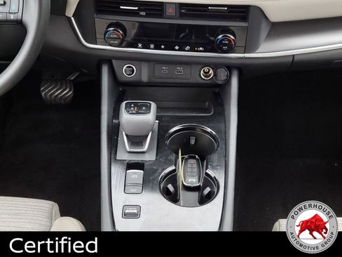 Used 2023 Nissan Rogue SV image 23