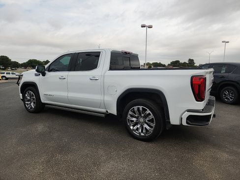 Used 2023 GMC Sierra 1500 Denali w/ Denali Reserve Package AWD/4WD image 4