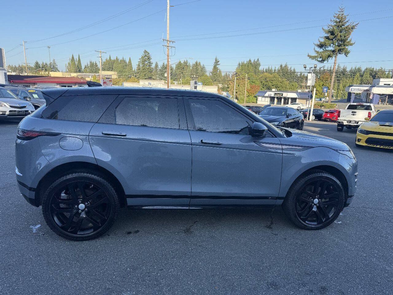Used 2020 Land Rover Range Rover Evoque First Edition AWD/4WD image 6