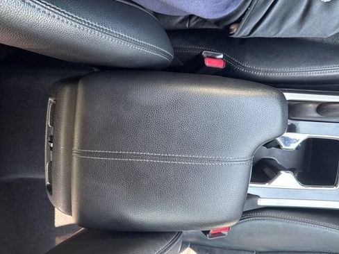 Used 2016 Honda Accord EX-L image 30