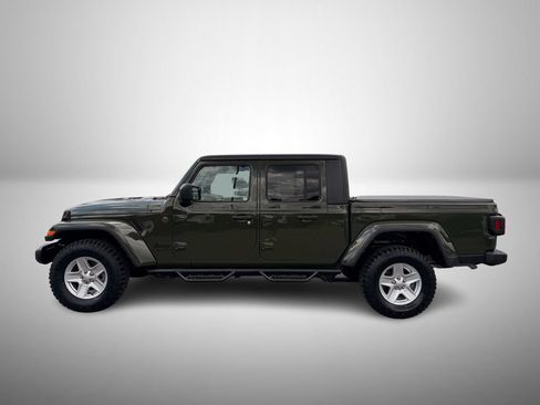 Used 2022 Jeep Gladiator Sport AWD/4WD image 6