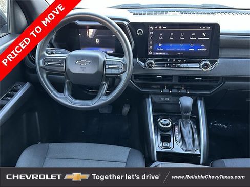 Used 2023 Chevrolet Colorado Trail Boss w/ Technology Package image 11