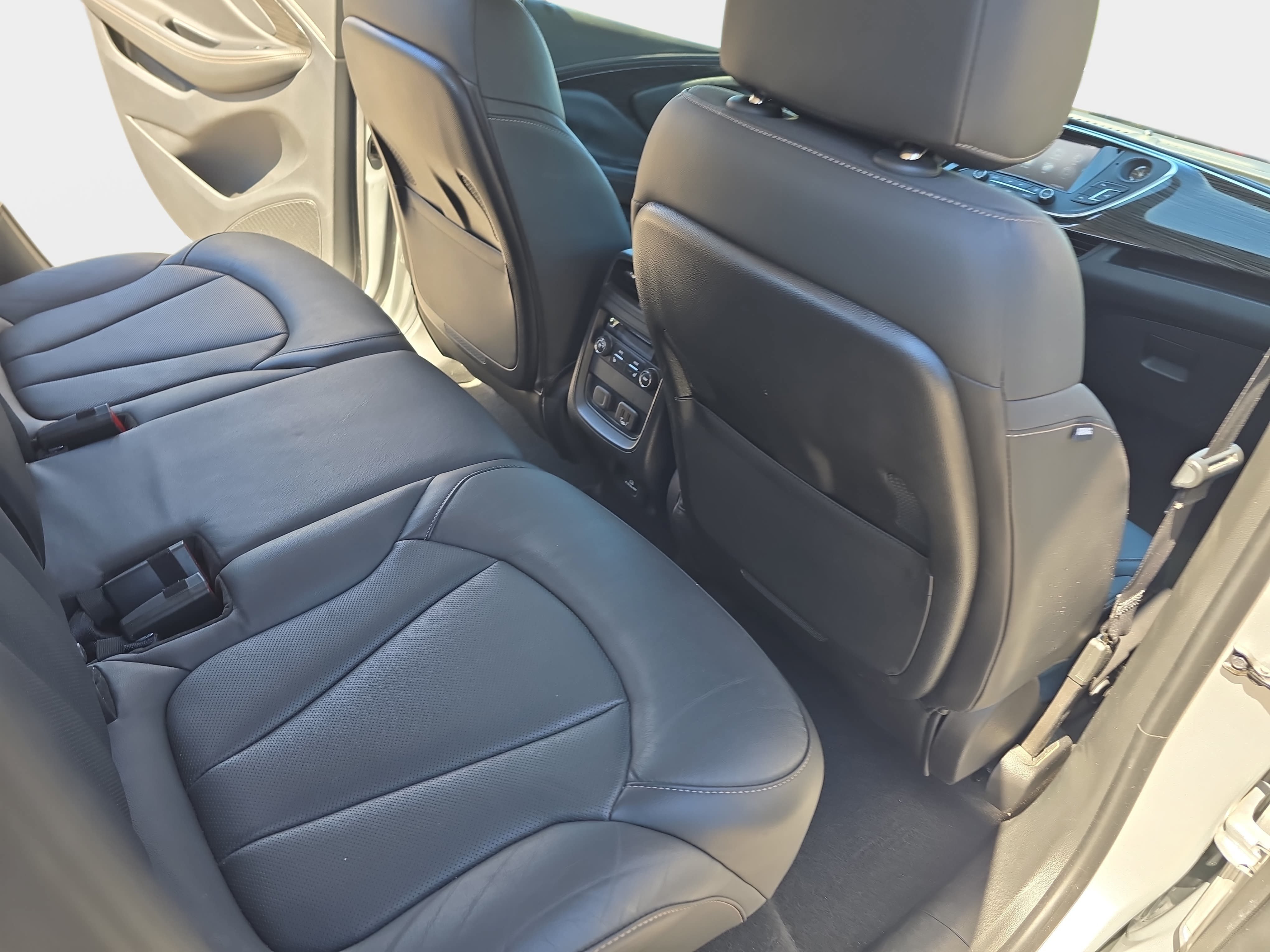Used 2017 Buick Envision Premium w/ Driver Confidence Package AWD/4WD image 11