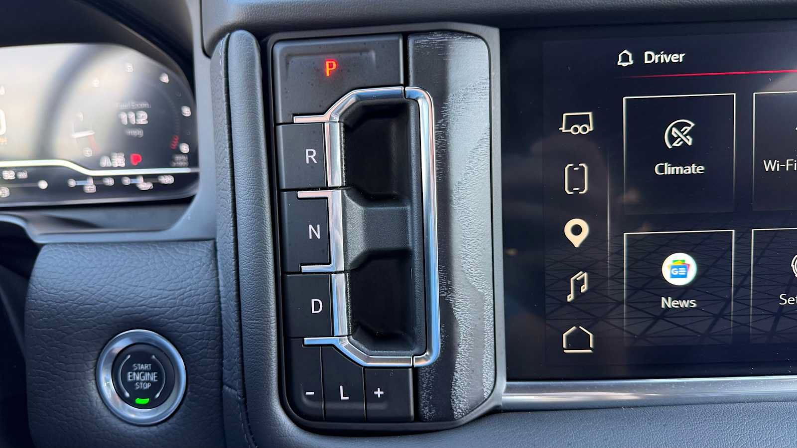 Used 2024 GMC Yukon Denali AWD/4WD image 20